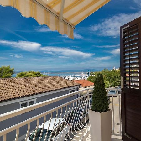 Apartmani Marion Crikvenica Exterior foto
