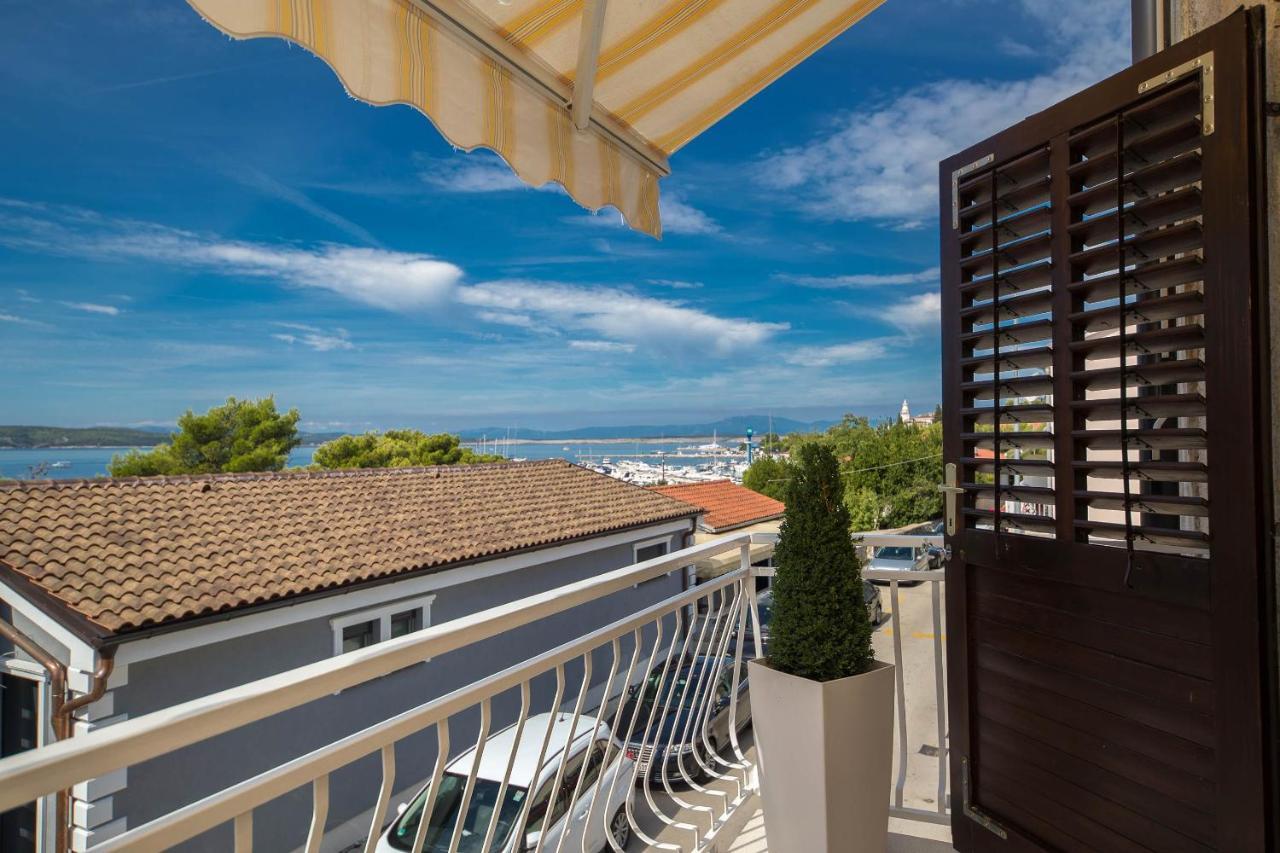 Apartmani Marion Crikvenica Exterior foto